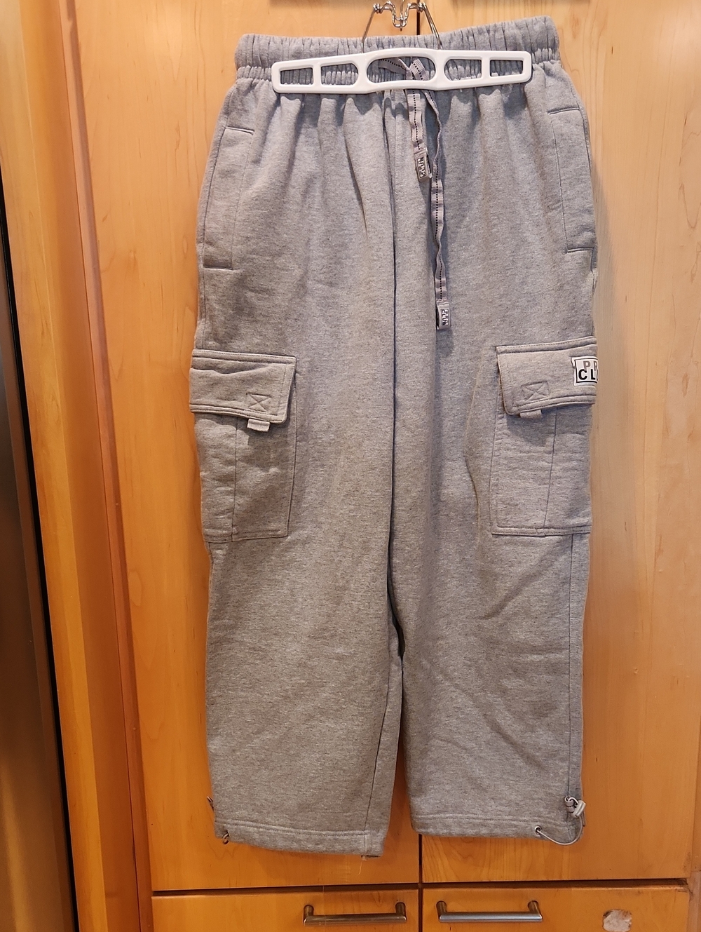 Men's Grey Cargo Sweatpants with Drawstring Waist